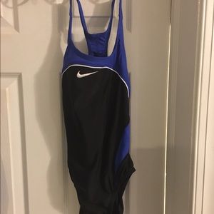 NEVER WORN Nike Suit Size 30