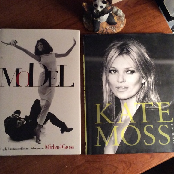 Book's set of two Model & Kate Moss Illustrated 9$