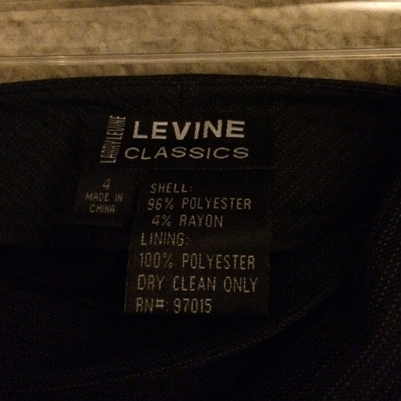 Larry Levine Black Pinstripe Pantsuit, Size 4 - Picture 3 of 4