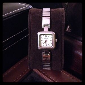 Fossil Watch- very dainty