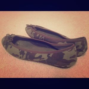 French soul New York cameo flats