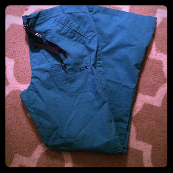 Iguana Med Teal Scrub Pants