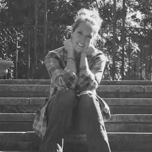 Meet your Posher, Elyse