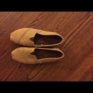 Burlap Toms