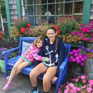 Meet your Posher, Melissa