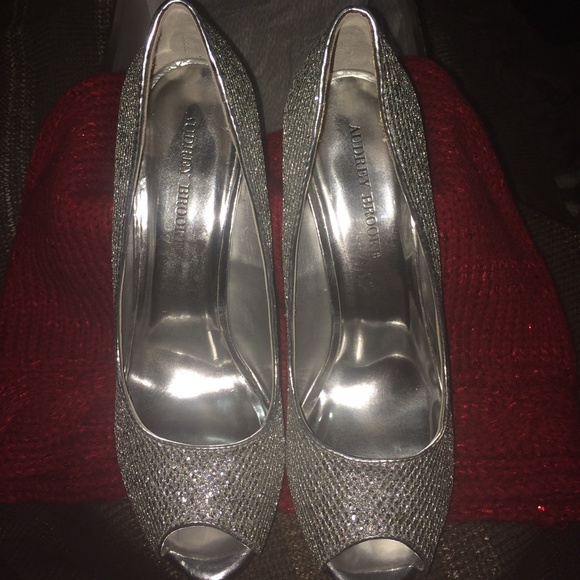 Audrey Brooke Silver Pumps