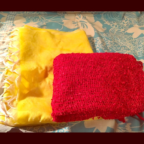 Set of scarves - Picture 1 of 1