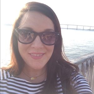 Meet your Posher, Kendra