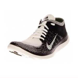 nike flyknit free run 4.0 oreo nike flyknit free run 4.0 oreo