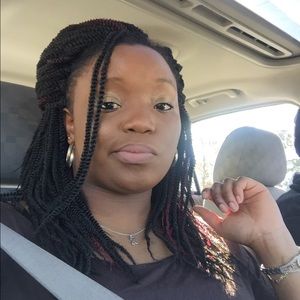 Meet your Posher, Valoria