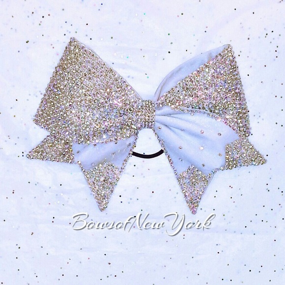 Cheer Bow