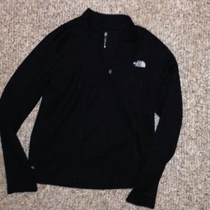 North Face Women's Pull Over