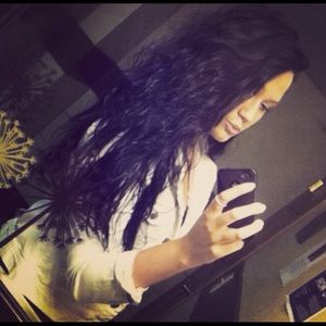 Meet your Posher, Samantha