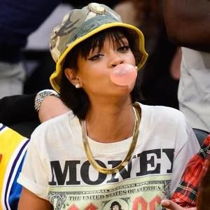 Meet your Posher, Angelica