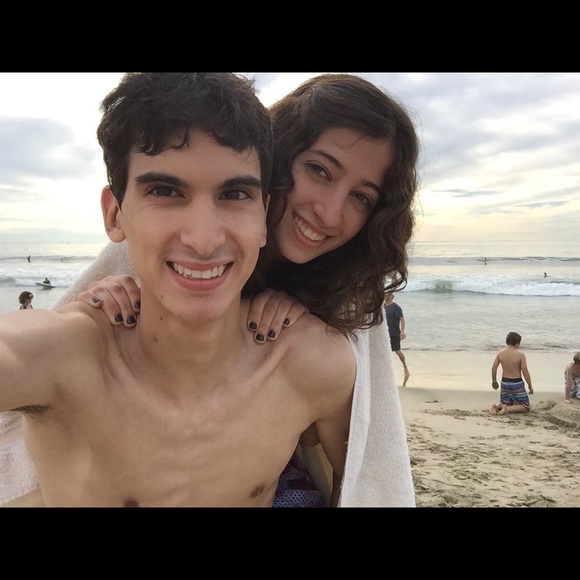 Meet your Posher, Nathania - Picture 1 of 1