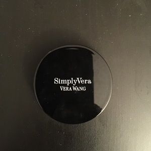Vera Wang SimplyVera Transforming Eyeshadow 413.