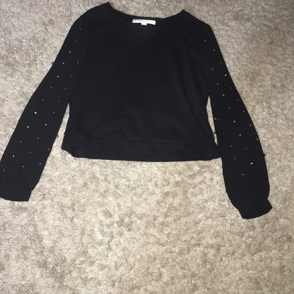 Worn twice• Great condition