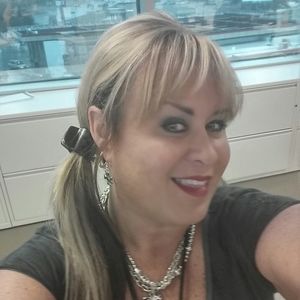 Meet your Posher, Tracy