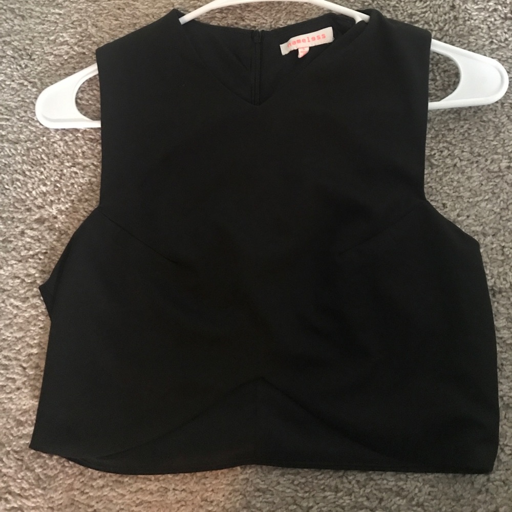 black crop top