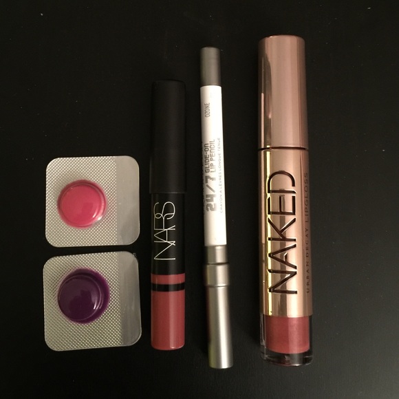 Lip Bundle with Urban Decay & Nars.