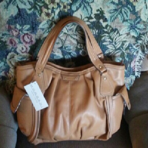 Large camel color handbag/new - Picture 2 of 4