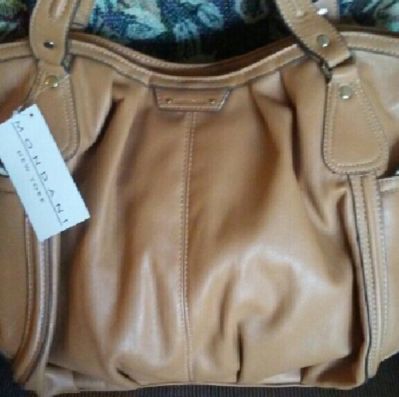 Large camel color handbag/new - Picture 4 of 4