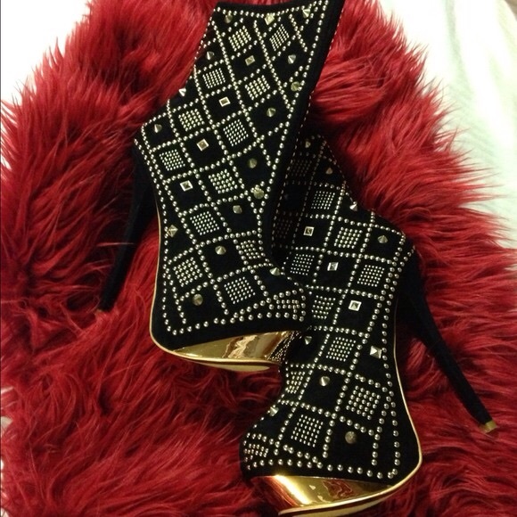 Black & gold booties
