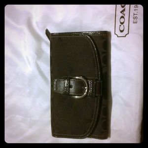 Coach wallet