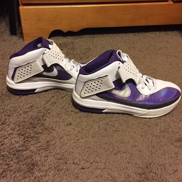 Lebron 5 Soldiers woman's