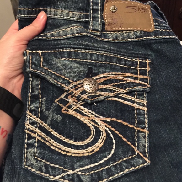 Silver Jeans with pocket designs