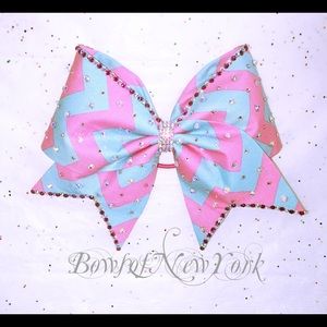 Cheer Bow