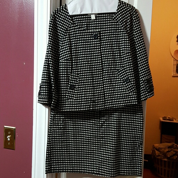 Suit - Picture 1 of 1