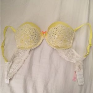 Victoria's Secret Dream Angels push up size 32C