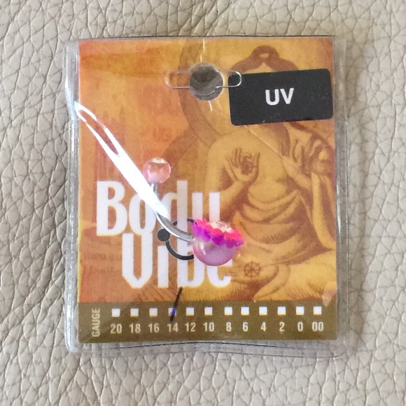 Body Vibe UV gauge 14 Belly-button ring pink floral rhinestones brand new