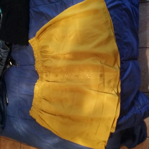 Mustard skirt