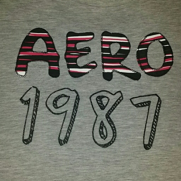 Super cute gray Aeropostale top - Picture 1 of 4