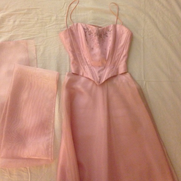 Set of Skirt, Corset and Shawl.