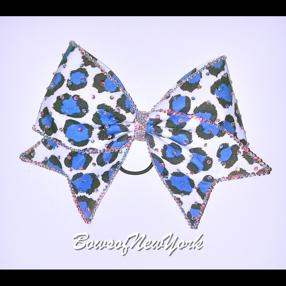 Cheer Bow - Picture 1 of 1
