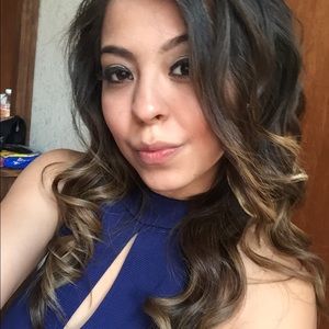 Meet your Posher, Nancy