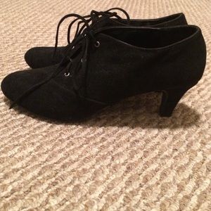 Black kitten heel lace up booties