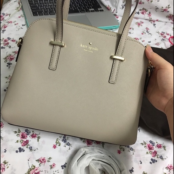 SOLD!! Kate spade Maise in clocktower