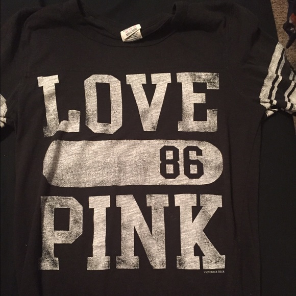 Victoria's secrete football type tee💋