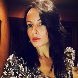 Meet your Posher, Gloria