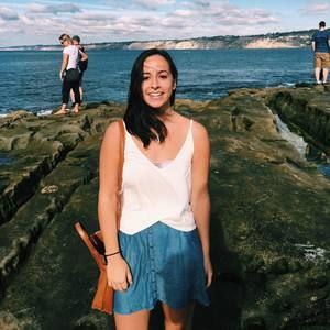 Meet your Posher, Sara