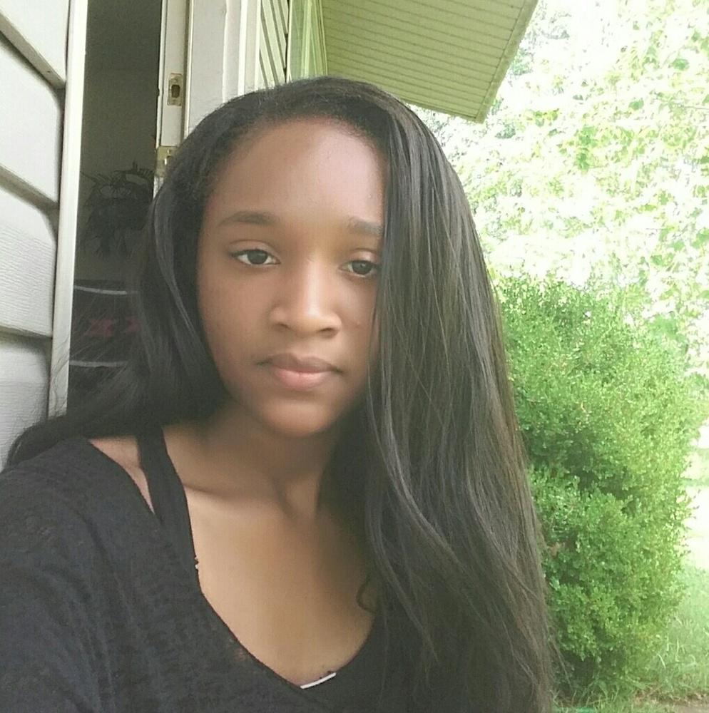 Meet your Posher, Ladesha