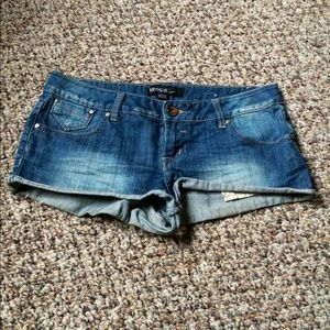 🚫SOLD🚫✨Denim cutoffs❤️✨