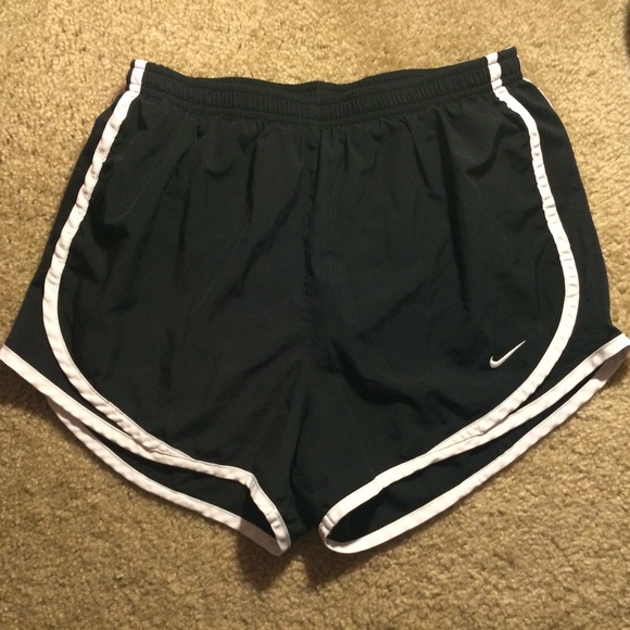 Black Nike shorts