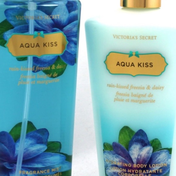 #VictoriaSecret 🌸 Aqua Kiss Lotion & Perfume