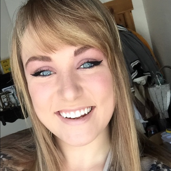 Meet your Posher, Matana