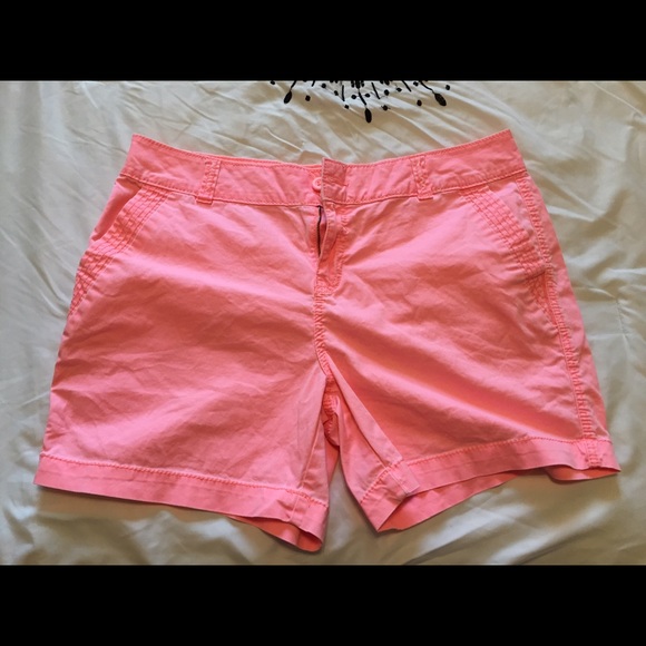 Maurice's pink shorts